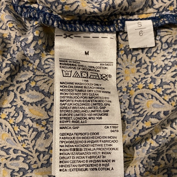 GAP Peasant Top - Picture 13 of 13